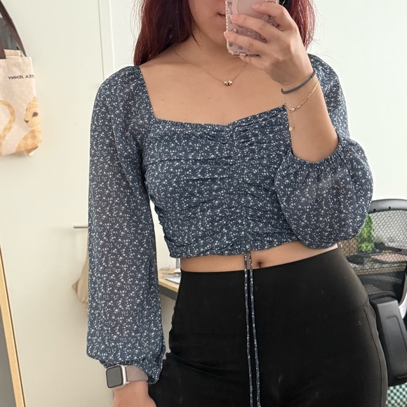 isalis cropped blue floral blouse/top - Picture 1 of 6